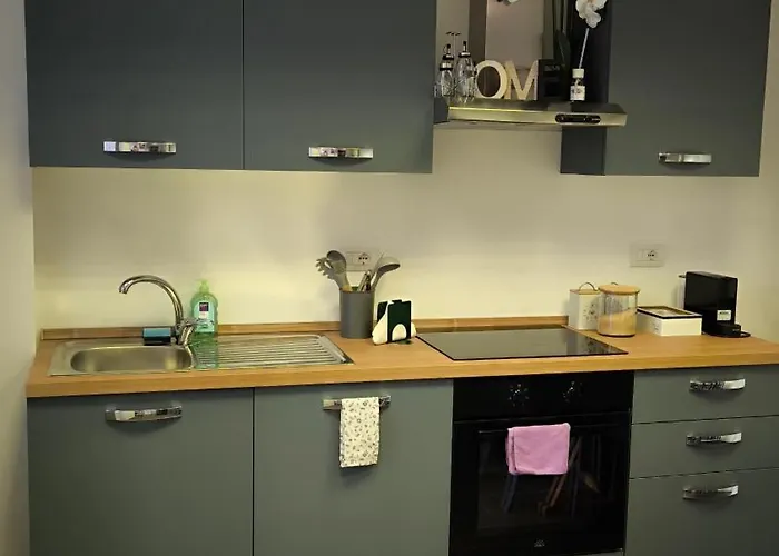 Eveve's House Apartment