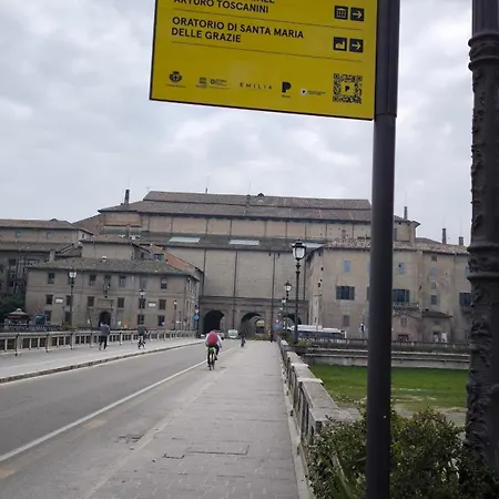 Eveve's House * פארמה